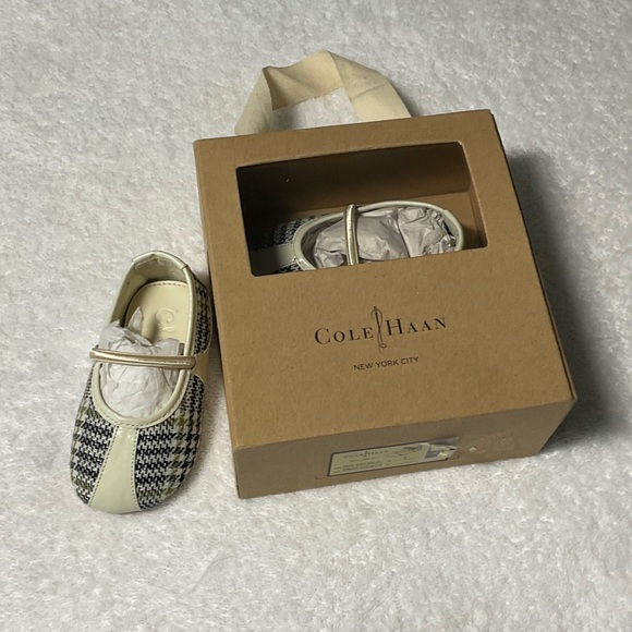 Cole Haan Kids Houndstooth Mary Jane Shoes - Black and Cream - Picture 1 of 5